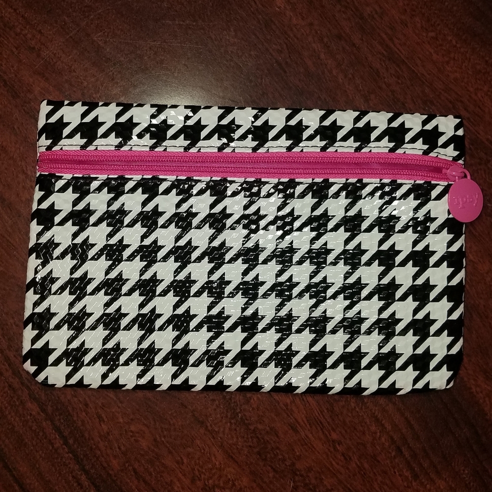 Houndstooth Ipsy bag